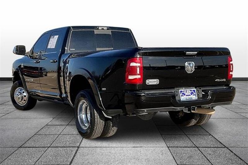 2022 RAM 3500 Laramie LonghornImage 12