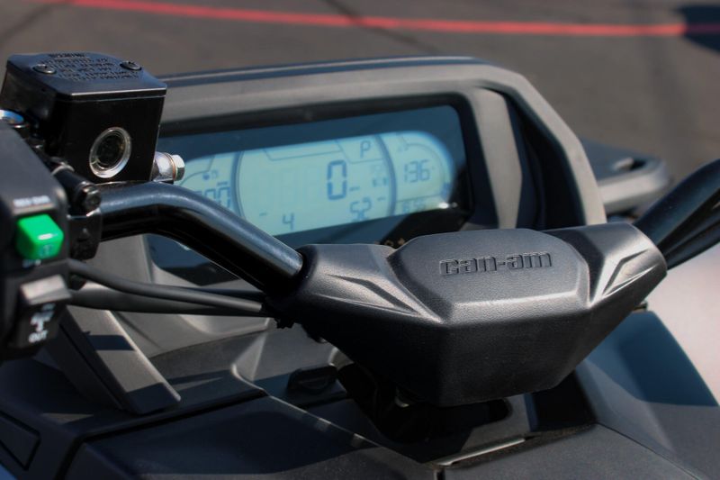 NEW 2025 CAN-AM OUTLANDER MAX XT 1000R Image 21