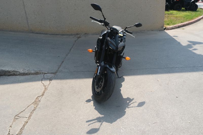 2020 Yamaha MT09 BLACK Image 8