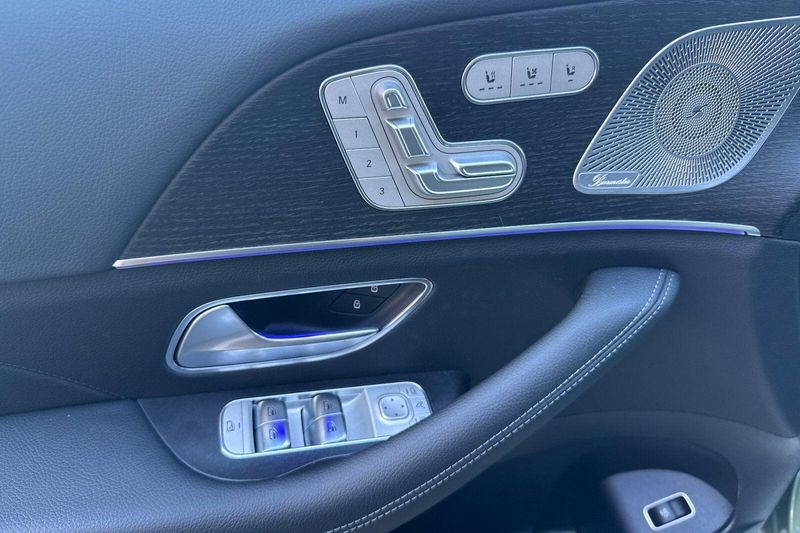New 2026 Mercedes-Benz GLS 450Image 9