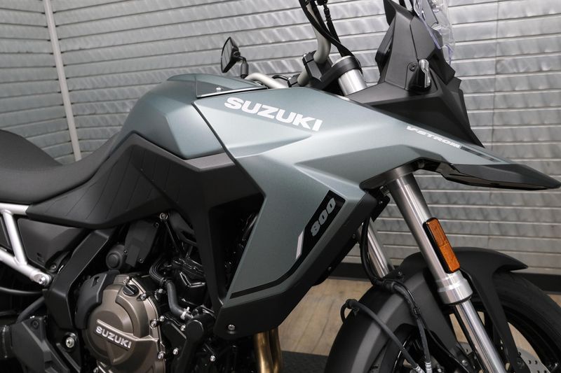 NEW 2026 SUZUKI V-STROM 800 Image 16
