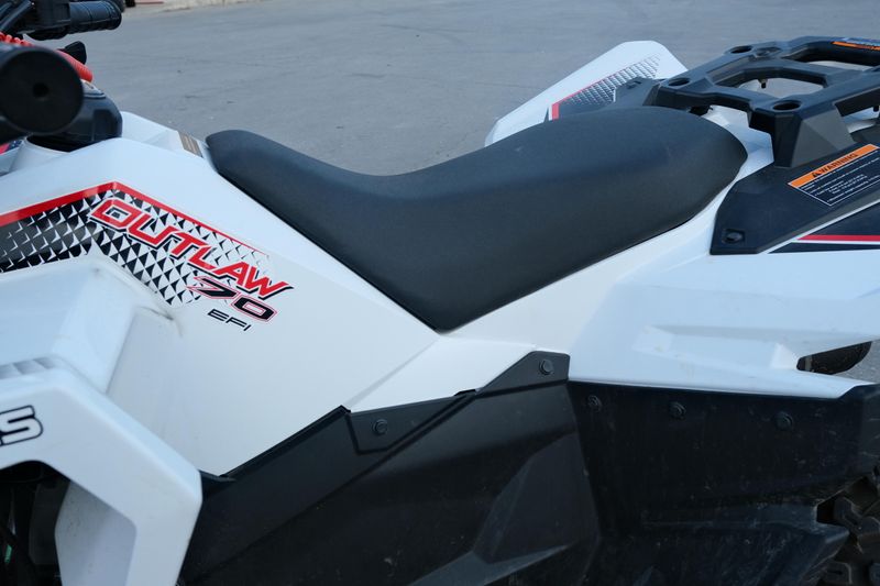 Used 2023 Polaris OUTLAW 70 EFI BRIGHT WHITE AND RED Image 10