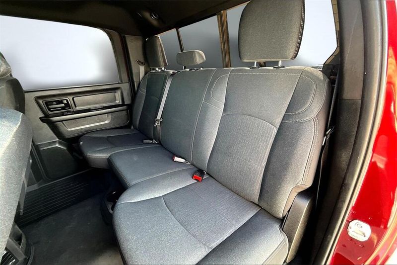 2024 Ram 3500 Tradesman photo 27
