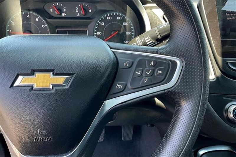 2023 Chevrolet Malibu LTImage 19