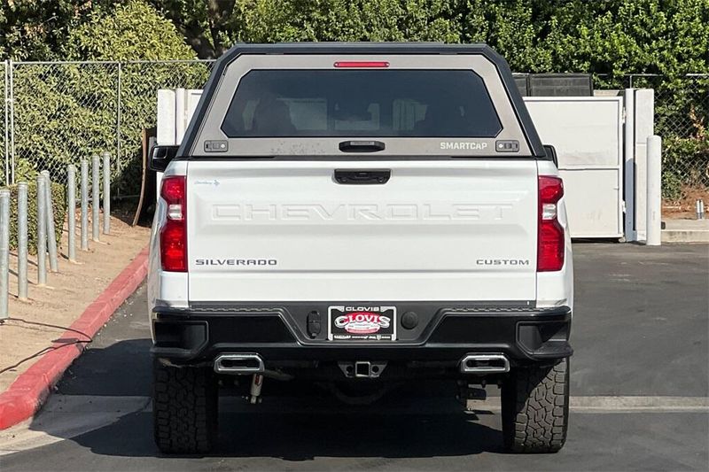 2025 Chevrolet Silverado 1500 Custom Trail Boss photo 5