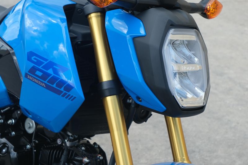 2025 Honda GROM CANDY BLUE Image 23