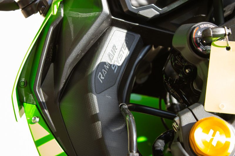 NEW 2026 KAWASAKI NINJA ZX4RR ABS Image 24