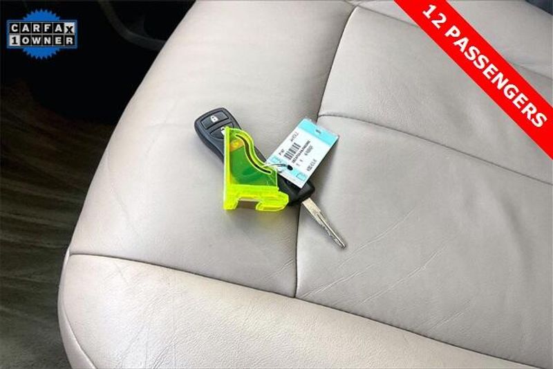 Used 2018 Nissan NV Passenger NV3500 HD SLImage 11