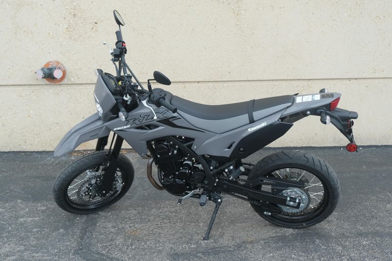 2025 Kawasaki KLX230SM ABS BATTLE GRAY Image 8