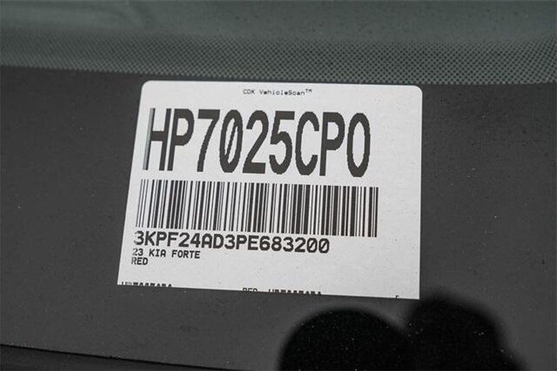 Used 2023 Kia Forte LXSImage 28