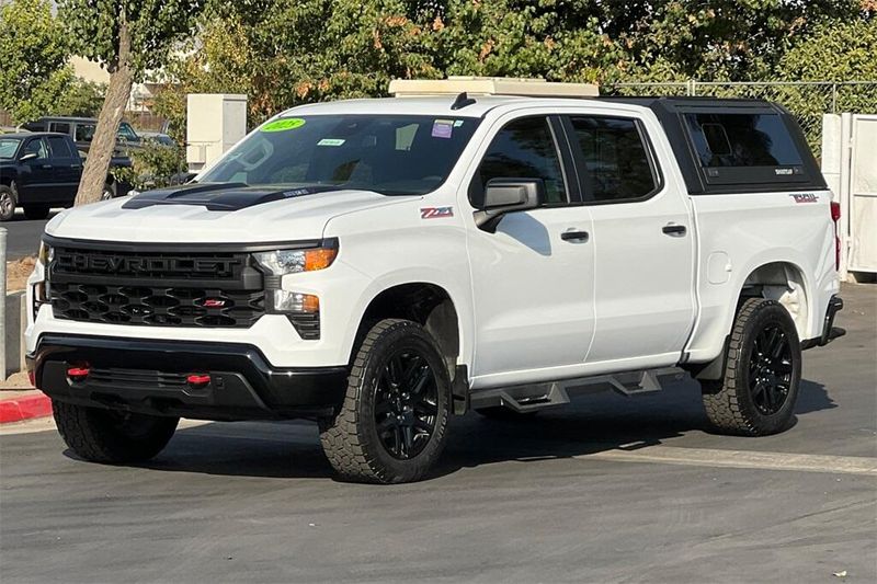 2025 Chevrolet Silverado 1500 Custom Trail Boss photo 8