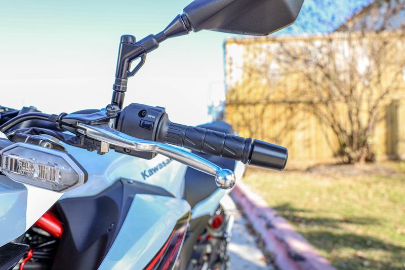 NEW 2026 KAWASAKI Z500 SE ABS Image 24