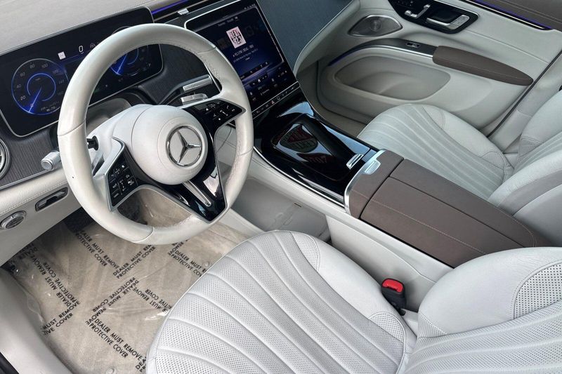Used 2023 Mercedes-Benz EQS 450Image 10