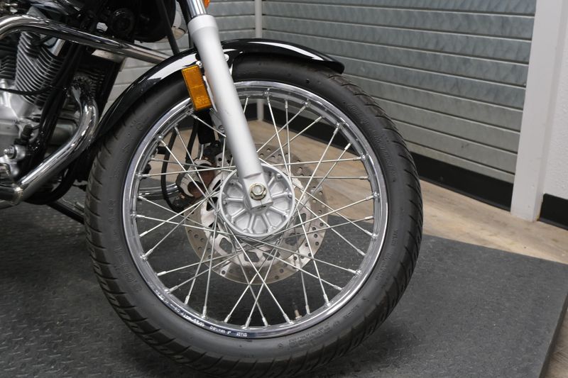 NEW 2025 YAMAHA V STAR 250 Image 7