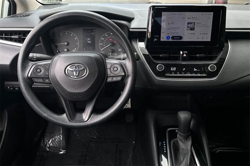 2024 Toyota Corolla LEImage 12