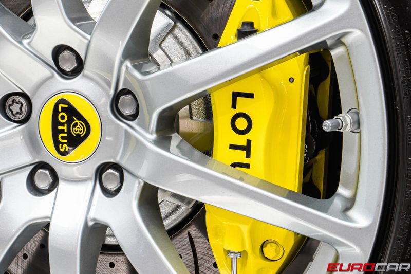 2025 Lotus Emira V6Image 23
