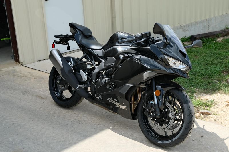 New 2025 Kawasaki NINJA ZX4R ABS METALLIC SPARK BLACK Image 1