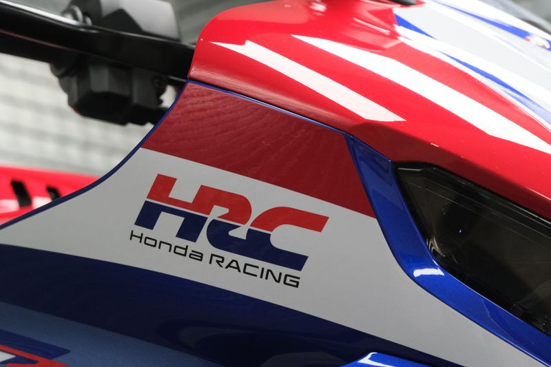 NEW 2026 HONDA CBR1000RRR FIREBLADE SP Image 13