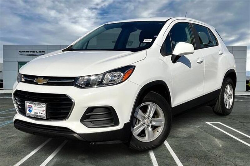 2020 Chevrolet Trax LSImage 1