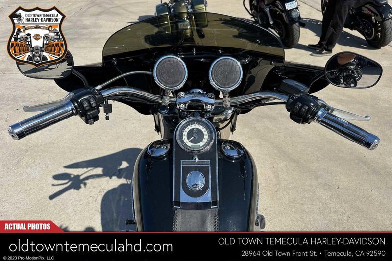 2016 Harley-Davidson Softail in a BLACK W/PINSTRIPE exterior color. BMW Motorcycles of Temecula – Southern California (951) 506-6903 bmwmotorcyclesoftemecula.com 