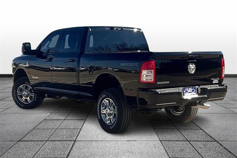 2024 RAM 2500 Big Horn Crew Cab 4x4 6