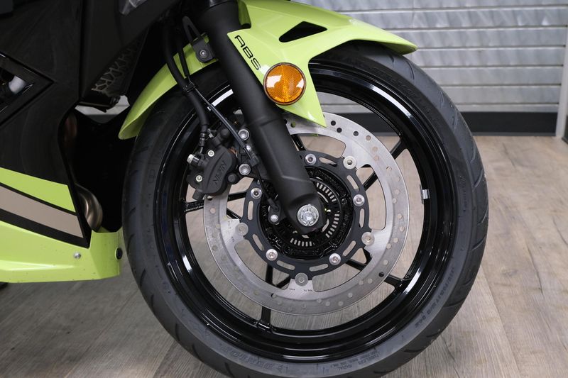 NEW 2026 KAWASAKI NINJA 500 SE ABS Image 17