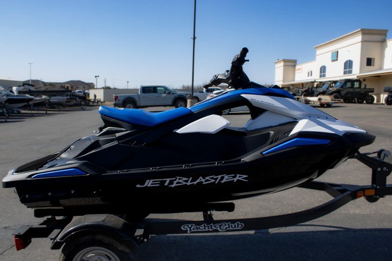 2025 Yamaha JETBLASTER 2 BLACK AND SPACE BLUE Image 3