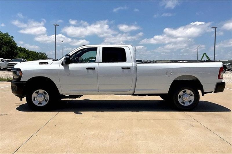 2024 RAM 3500 Tradesman Crew Cab 4x4 8