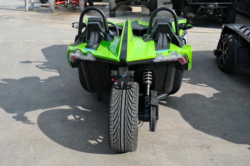 NEW 2025 POLARIS SLINGSHOT SL AUTODRIVE Image 5