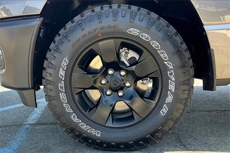 New 2025 RAM 1500 Warlock Crew Cab 4x4 5
