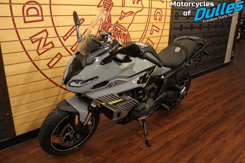 2026 BMW R1300RS ASA Image 4