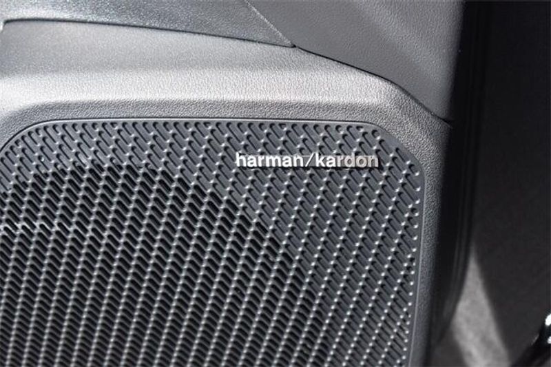 2025 Kia K4 GT-LineImage 32