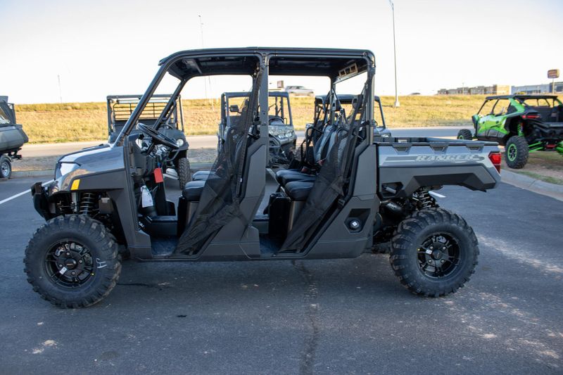 NEW 2026 POLARIS RANGER CREW XP 1000 PREMIUM Image 2