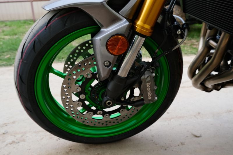 NEW 2025 KAWASAKI Z900 SE ABS Image 10