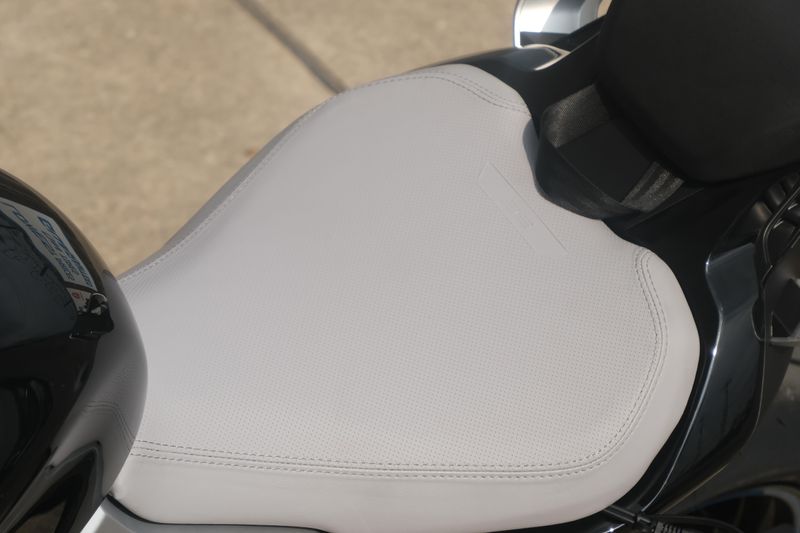 2025 CFMOTO 675 SS NEBULA BLACK Image 16