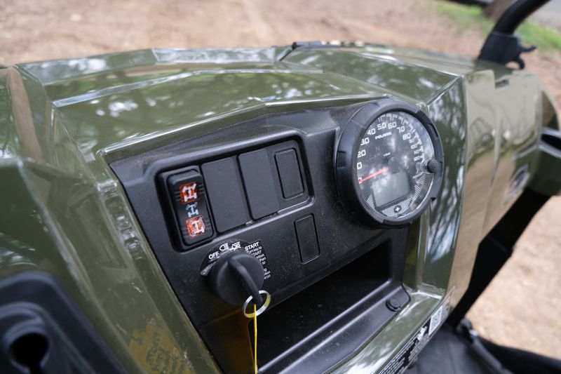 2024 Polaris RANGER CREW 570 FULLSIZE SAGE GREEN Image 5