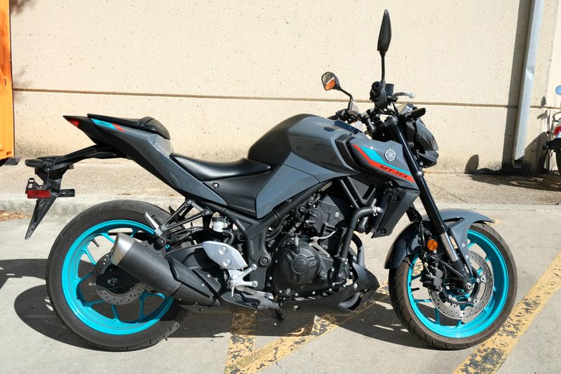 USED 2022 YAMAHA MT03 Image 2