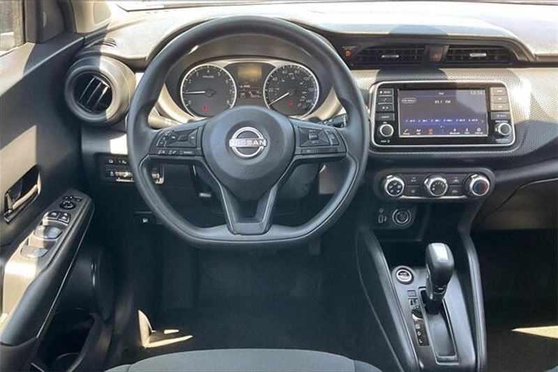 Used 2024 Nissan Kicks SImage 4