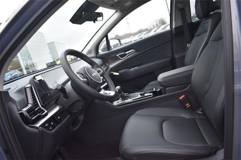2025 Kia Sportage EXImage 23