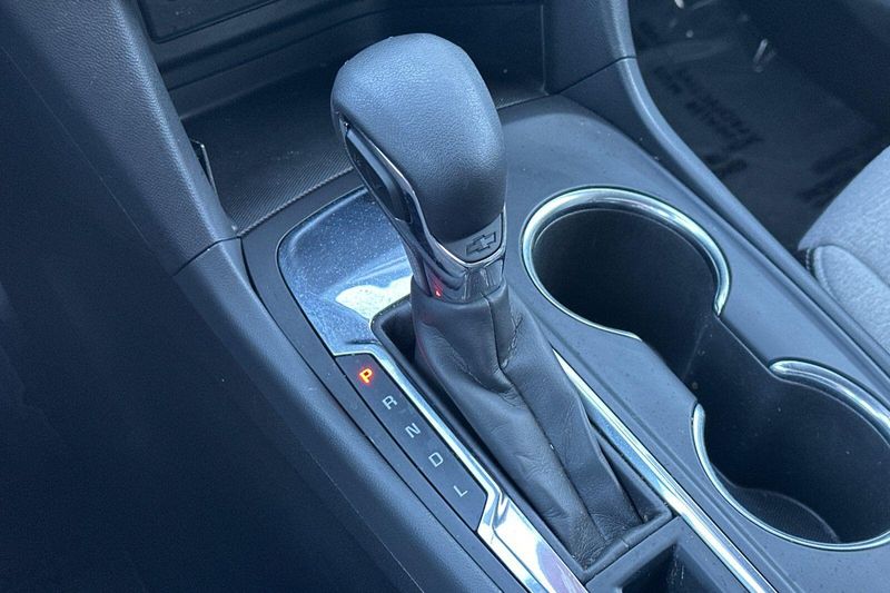 Used 2024 Chevrolet Equinox LSImage 24