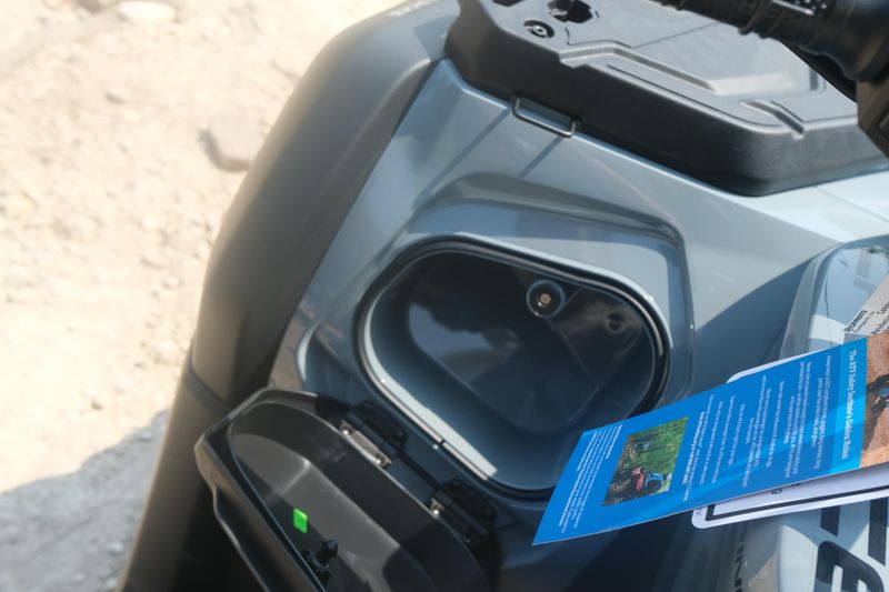 2025 CFMOTO CFORCE 1000 TOURING TUNDRA GREY Image 24