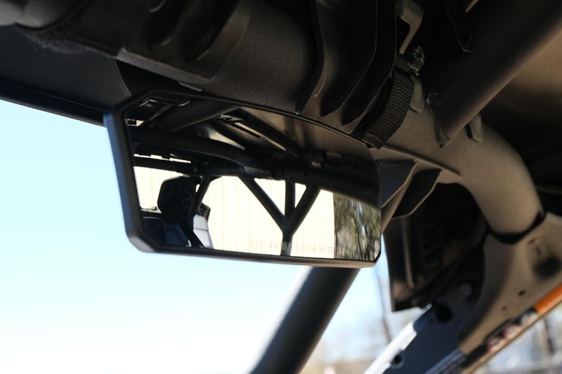 NEW 2026 CAN-AM MAVERICK R MAX X RC WITH SMARTSHOX 999T DCT Image 22