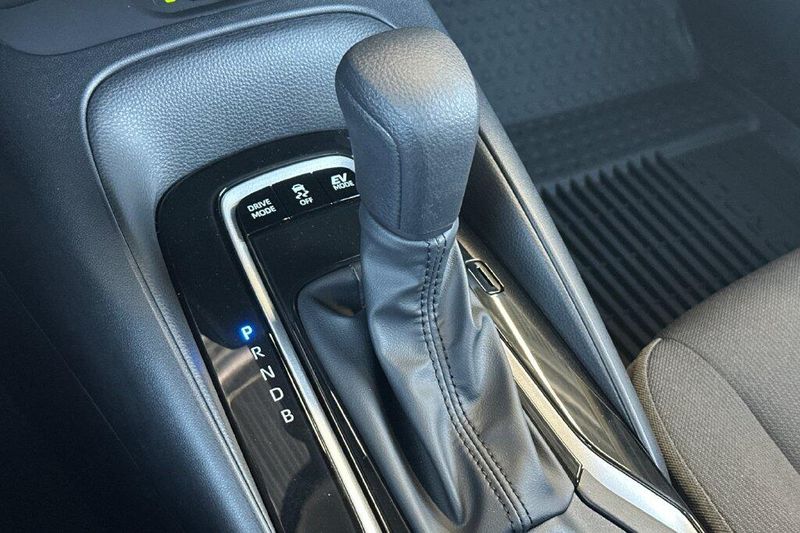 New 2027 Toyota Corolla Hybrid LEImage 22