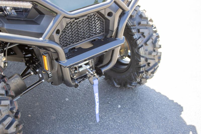 NEW 2026 POLARIS SPORTSMAN TOURING 570 PREMIUM Image 11