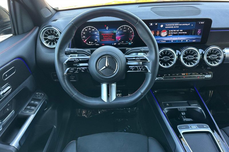 Used 2024 Mercedes-Benz GLB 250Image 16
