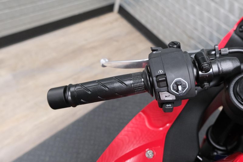 NEW 2026 HONDA CBR650R ECLUTCH Image 20