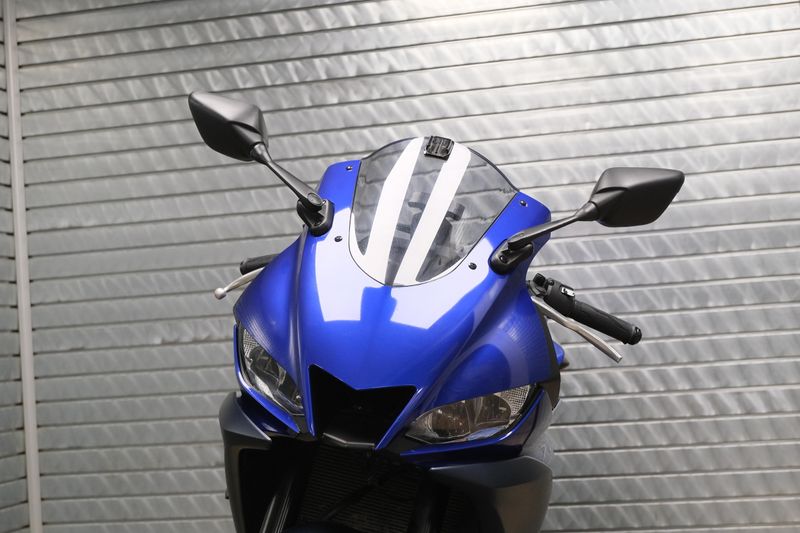 USED 2023 YAMAHA YZFR3 ABS Image 9