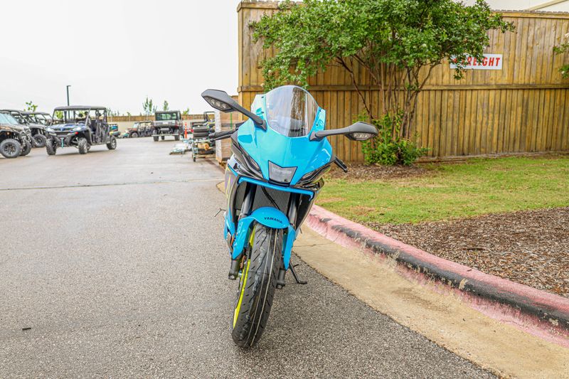 NEW 2026 YAMAHA YZFR7 Image 14