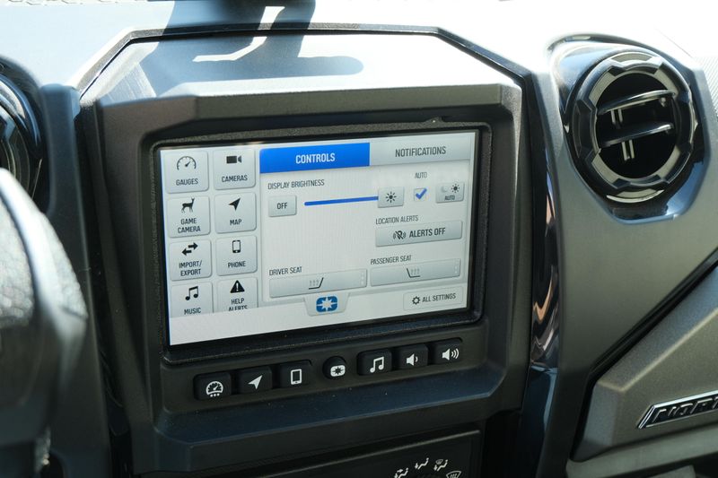 NEW 2025 POLARIS RANGER CREW XD 1500 NORTHSTAR EDITION ULTIMATE Image 30