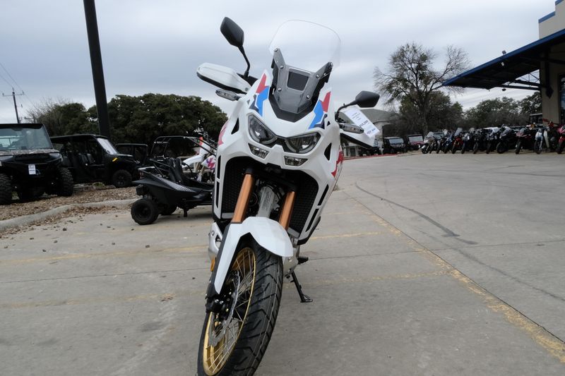 2025 Honda AFRICA TWIN ADV SP ES PEARL WHITEImage 19